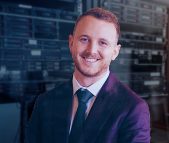 Russell Elliston: Tech Expert